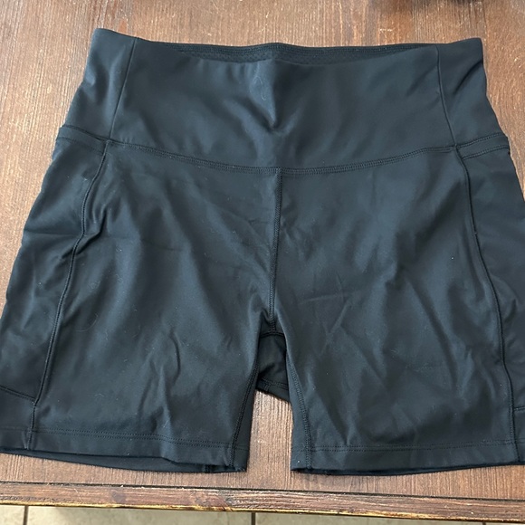 CALIA by Carrie Underwood Black Athletic Shorts - Picture 3 of 5